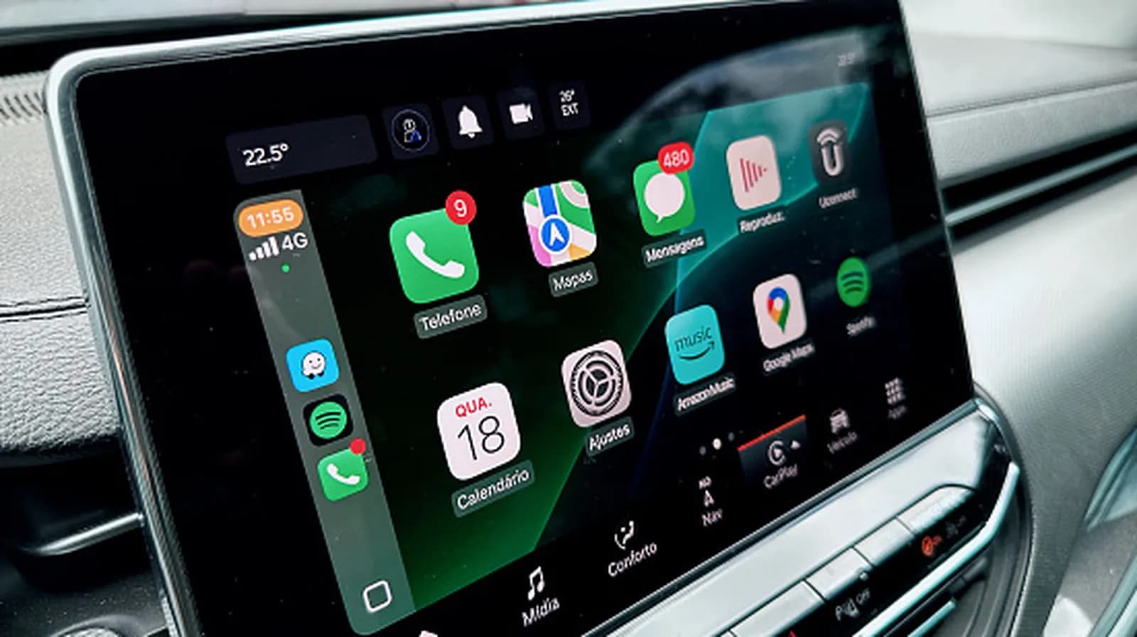Apple CarPlay isn