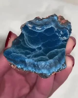 Botryoidal shattuckite samples