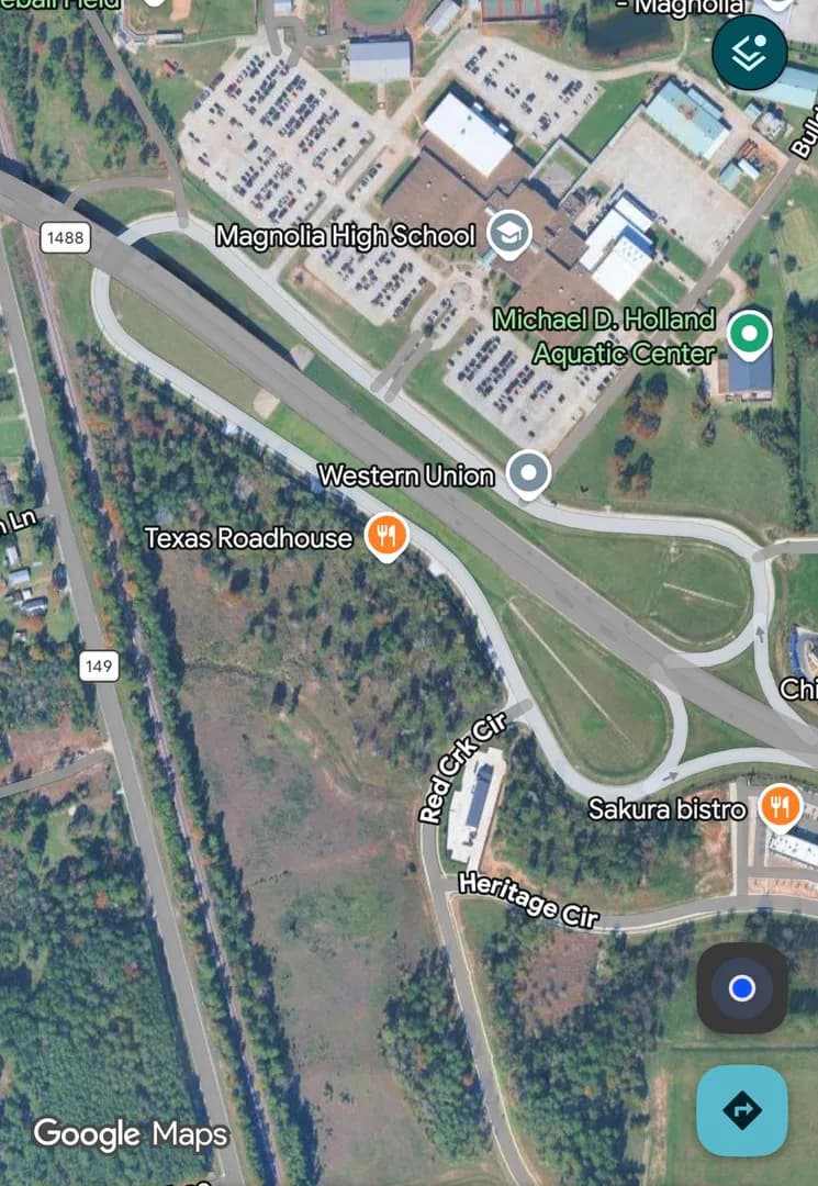 So, do yall think whoever designed this road in the city I live in knew what they were doing?
