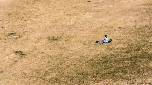 As temperatures rise, so does climate skepticism in Germany. Some 98% of active climate scientists say climate change is happening, and is man-made. Nonetheless, a new study shows the number of climat