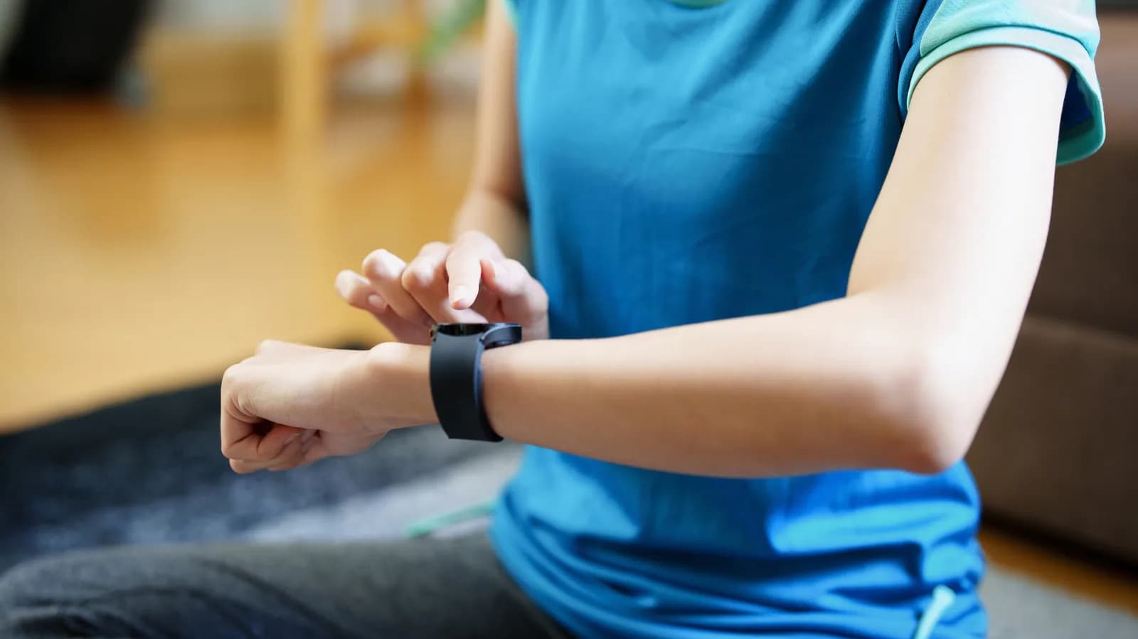 Smartwatch vs smart ring for health tracking: The difference between these two wearables - Engadget