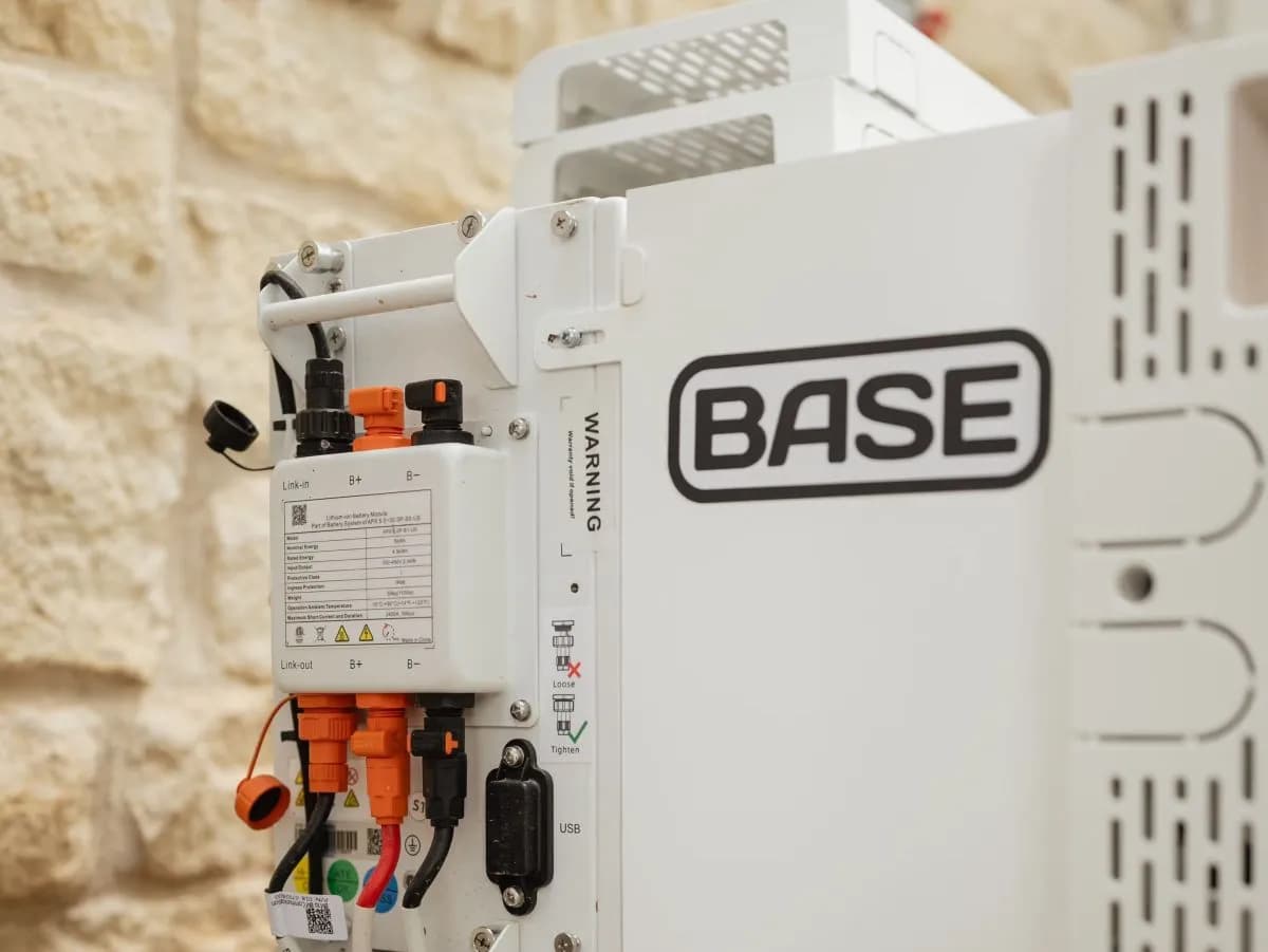 Base Power raises another $1B to save the grid using backyard batteries | TechCrunch