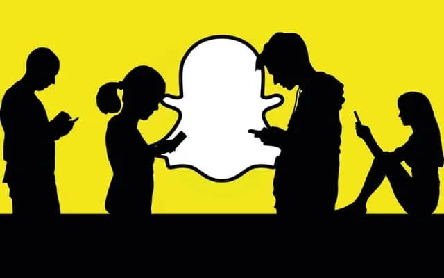 Student Teacher Sent a Private Snapchat Complaining About Her Workday. An Hour Later, Police Pulled Up to Her School.