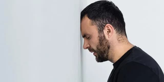 Men whose testosterone levels fall unusually high or unusually low for their age group face an increased risk of developing depression. Large study of middle-aged and older adults suggests that this m
