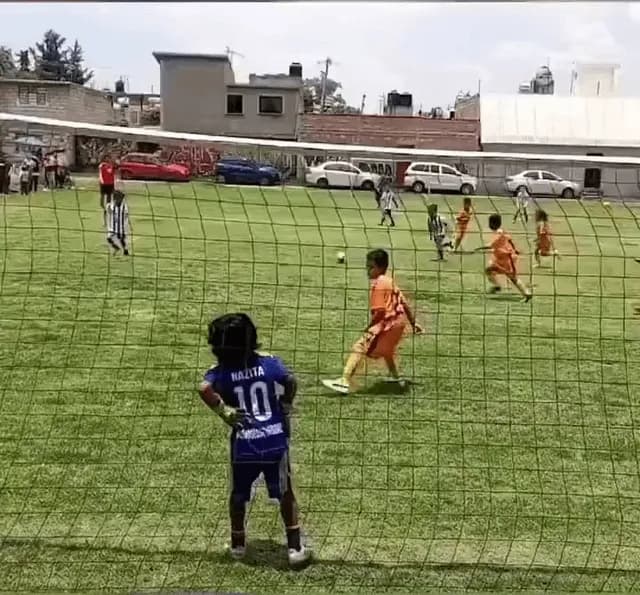 Amazing goal keeping