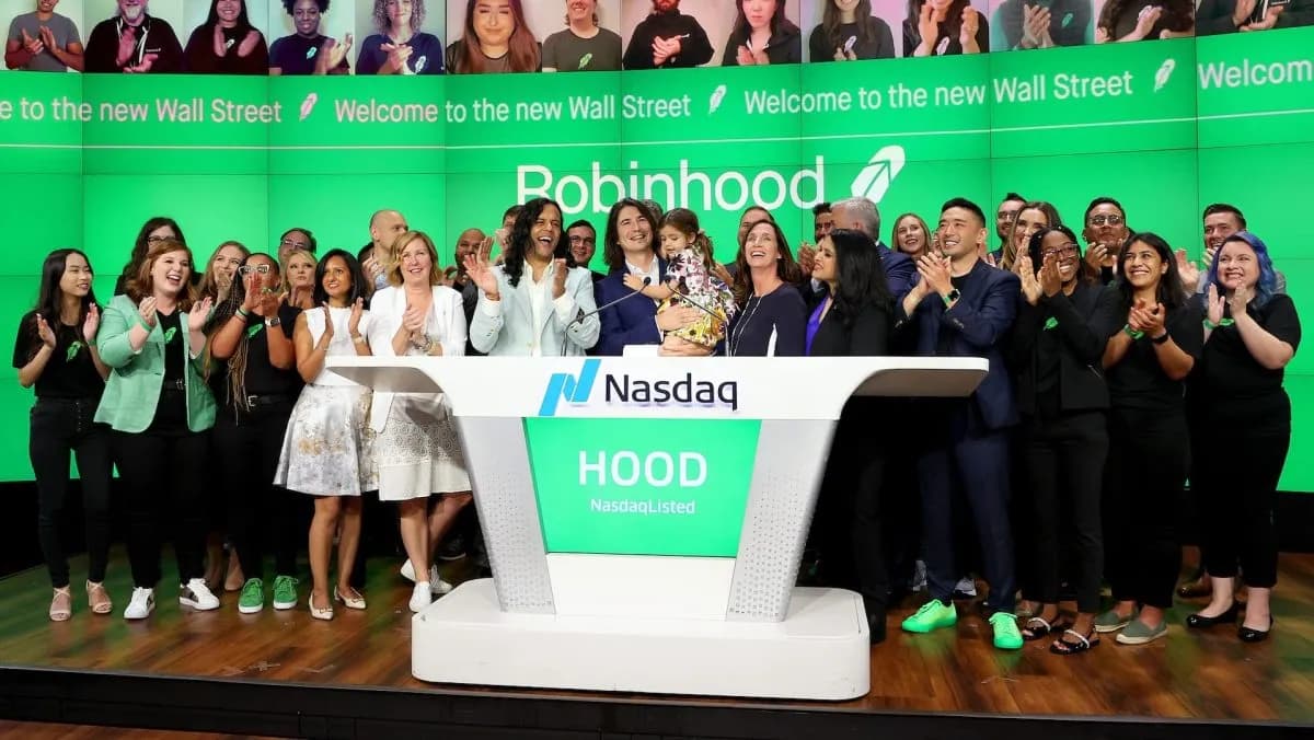 Robinhood to list a fund that lets anyone back Y Combinator startups | TechCrunch