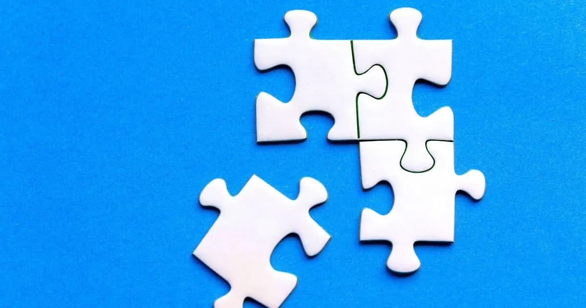“Can You Crack The Code?”: 20 Pop Culture Rebus Puzzles That Will Fool You
