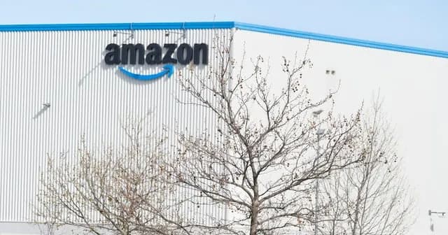 Amazon Is Creating the Biggest Pollution Source in the Entire Country: Amazon has bought a site in Texas where it plans to build a data center campus.