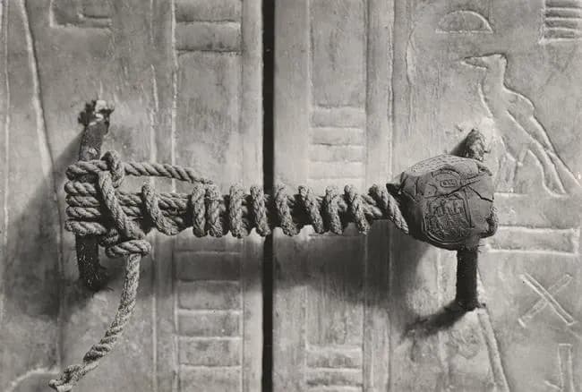 The unbroken seal on King Tutankhamun’s tomb in 1922. That piece of rope and clay remained entirely untouched for 3,245 years before this photo was taken