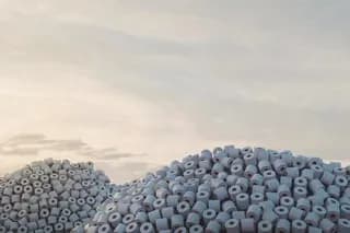 TIL every year, 22 billion kilometres of toilet paper are used. This is enough to wrap around Earth 50,000 times or cover 30 journeys to the Sun