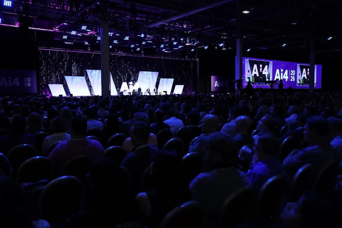 As AI safety concerns mount, three pioneers make the case for staying open | TechCrunch