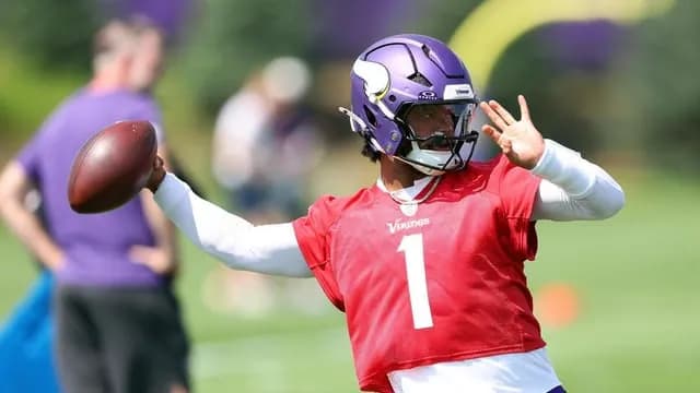 Vikings name Kyler Murray starter