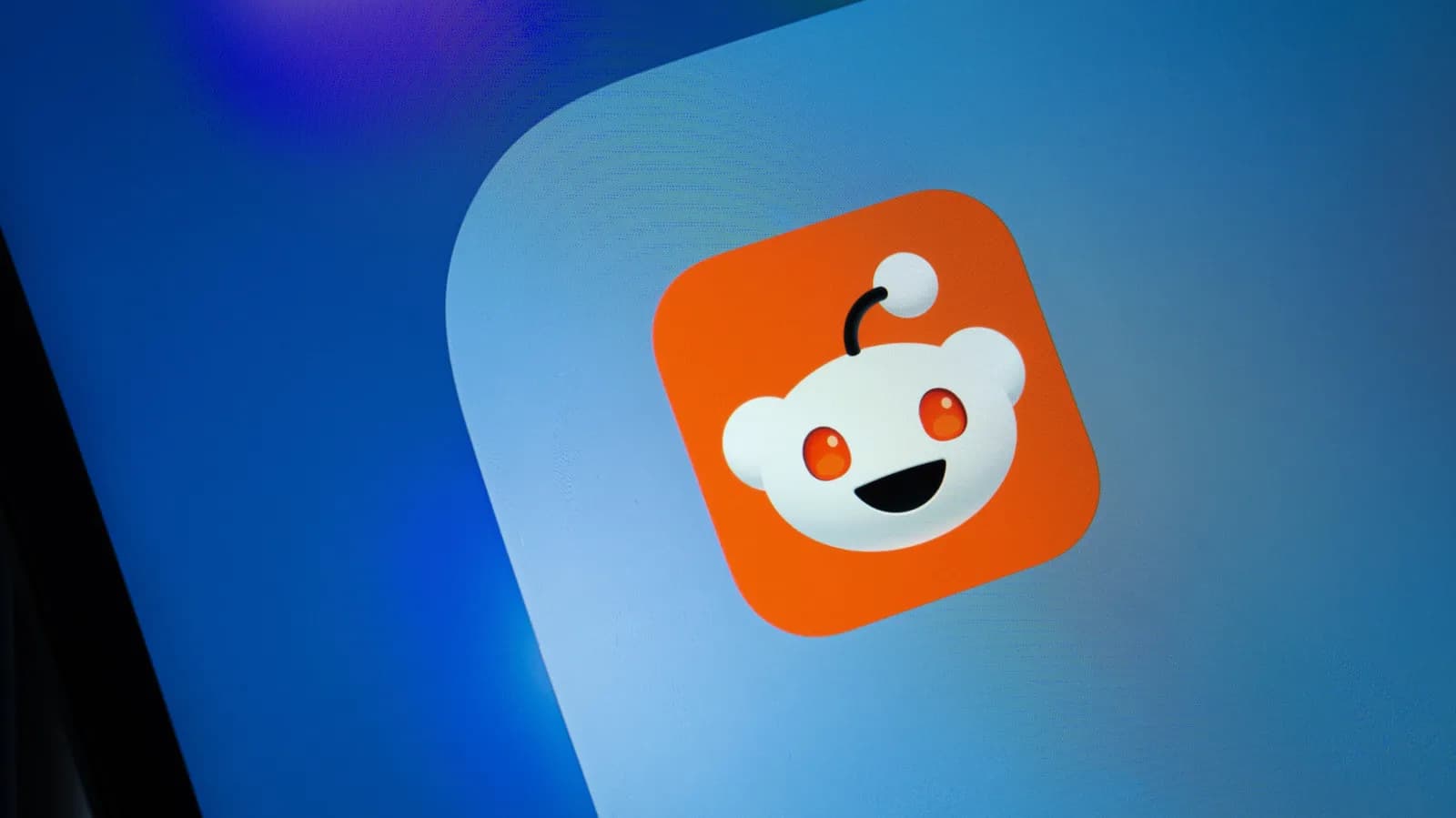 Reddit is experimenting with video and audio versions of posts - Engadget