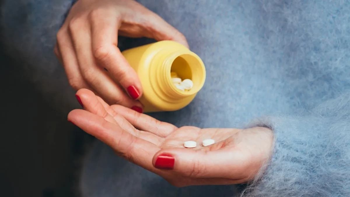 Common Vitamin Has a Complicated Link to Cancer, Experts Reveal
