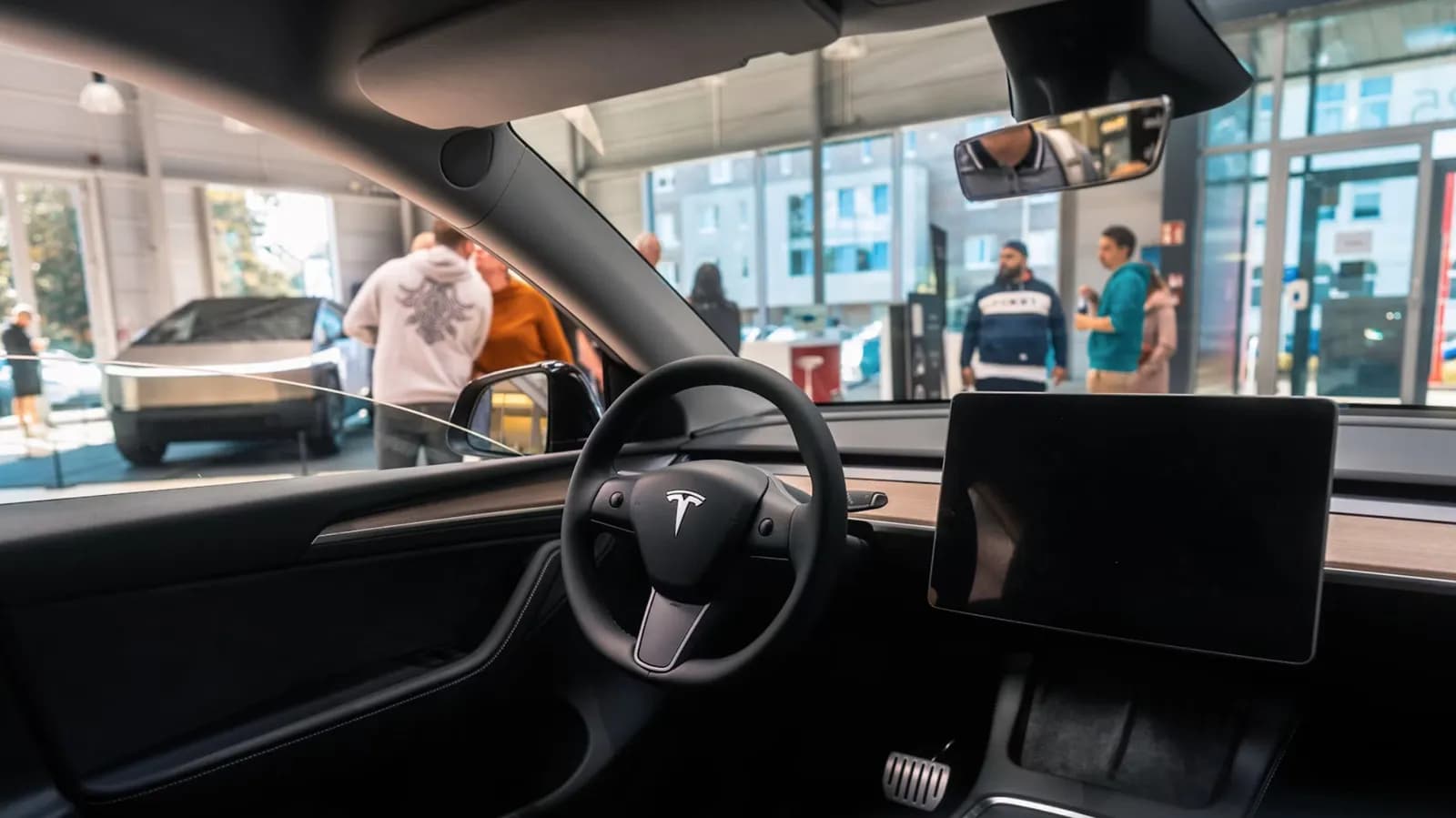 Tesla