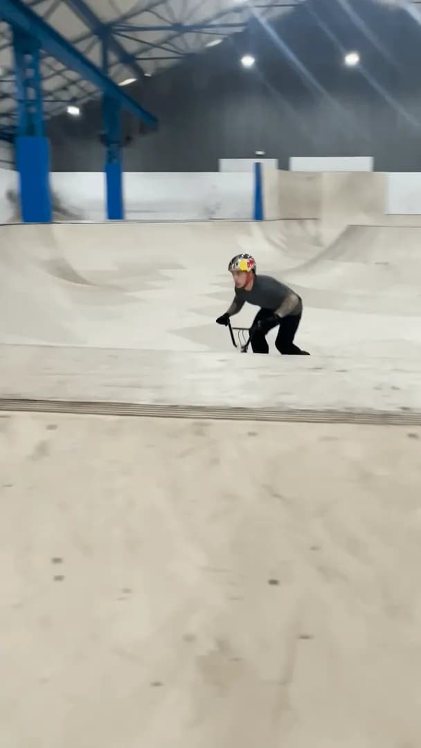 Footjam on a BMX
