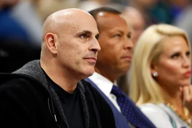 Marc Lore selling controlling stake of Minnesota Timberwolves, Lynx to Marc Stad at $4.5B valuation