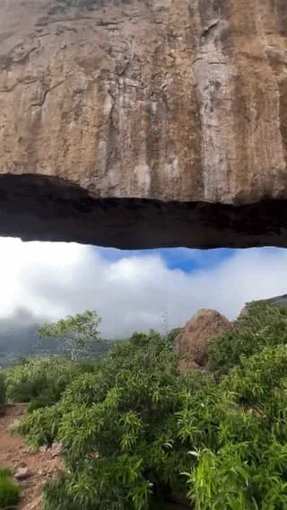 Giant mountain Arch 🤯