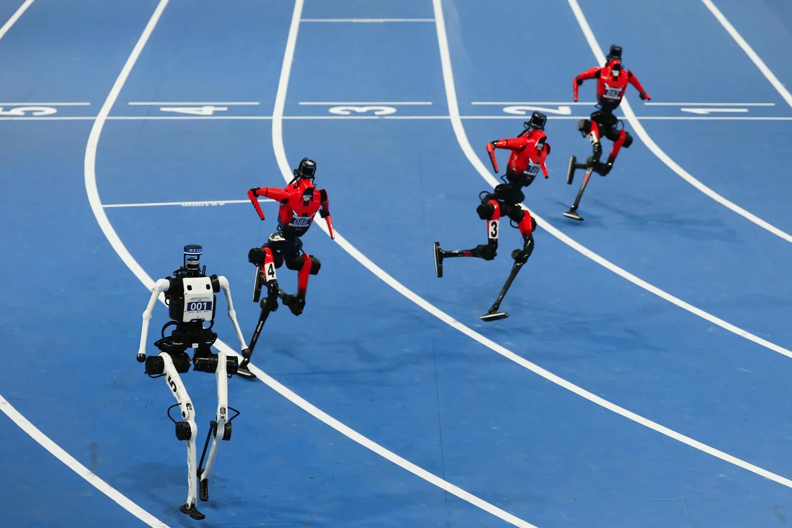 Humanoid robots smash Usain Bolt’s 100-meter record