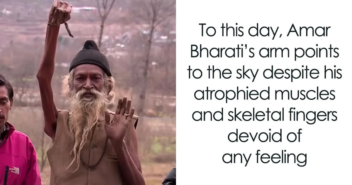 Indian Man Sacrifices His Right Arm As A Commitment To World Peace, Keeps It Raised For 5 Decades