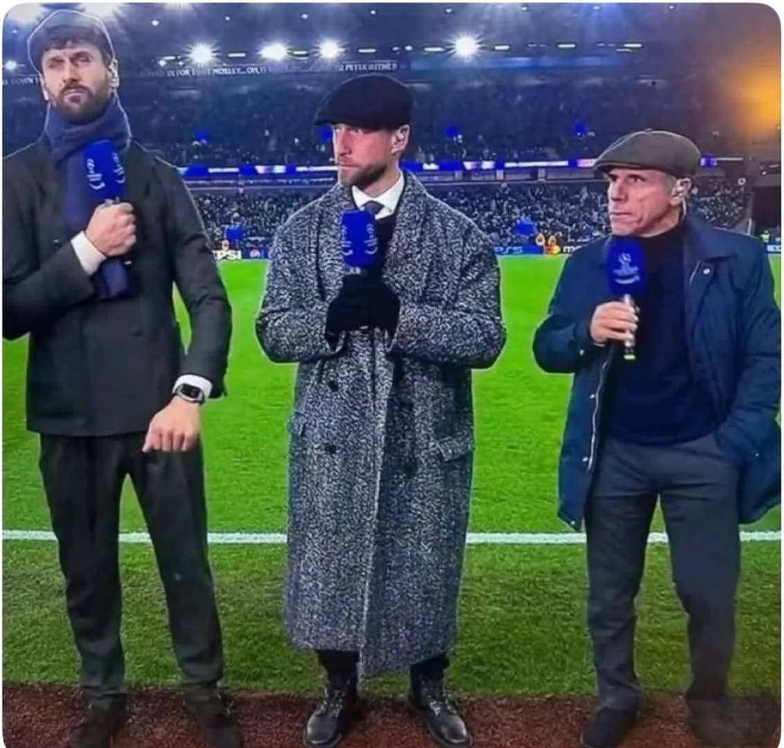 I'm probably really late to this.... but have they all put each other's coats on by accident?