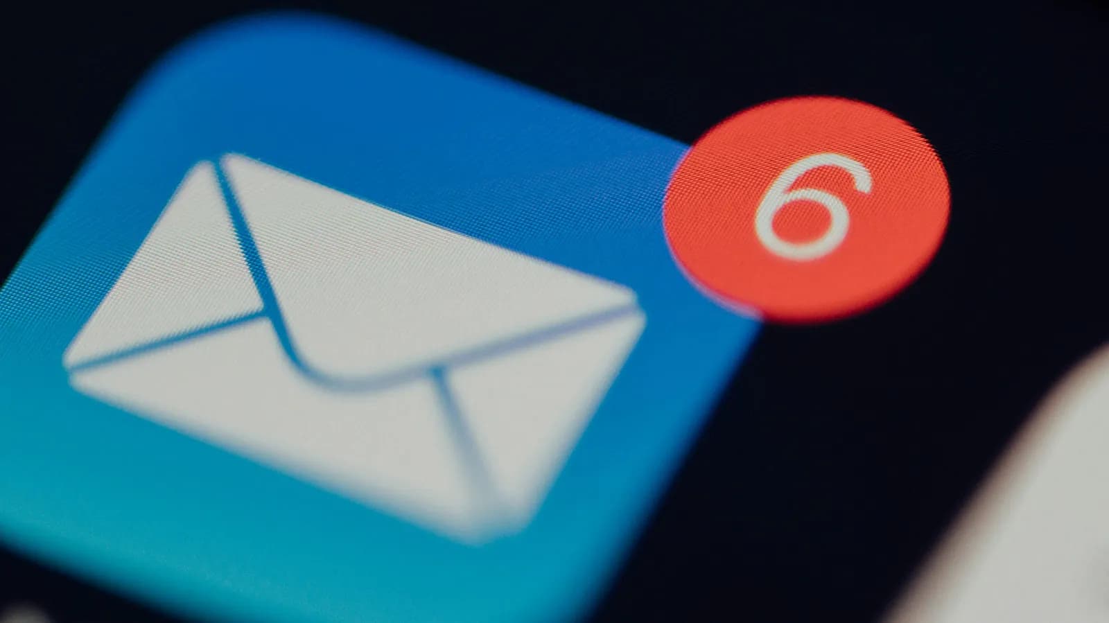 Apple decides undermining its own email privacy feature was a bad idea after all - Engadget
