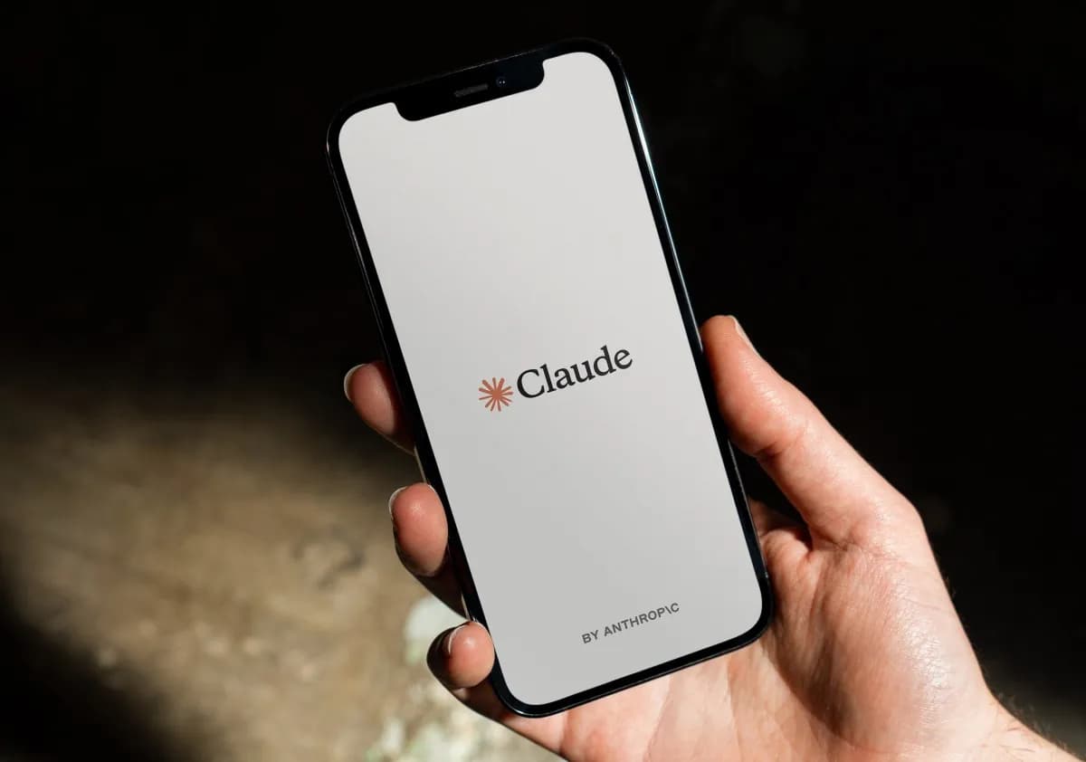 Claude Cowork finally remembers what you told the app in chat | TechCrunch