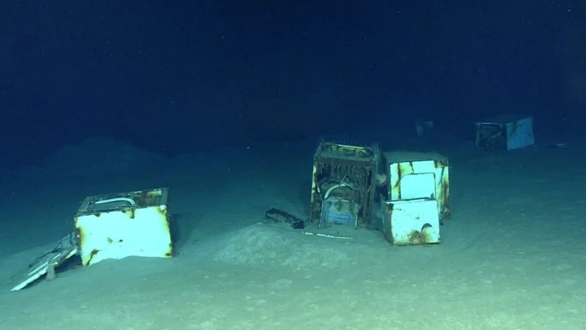 Deep Sea Scientists Hunting a Shipwreck Accidentally Stumbled Across The Ocean's Own Backrooms