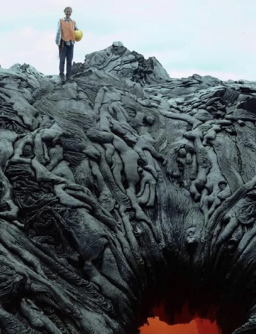 Hawaii's "Gate Of Hell" Volcano