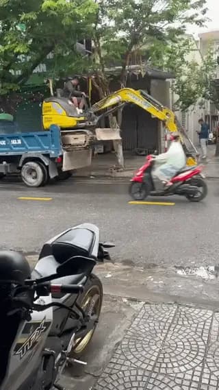 Smooth Mini Excavator Operator