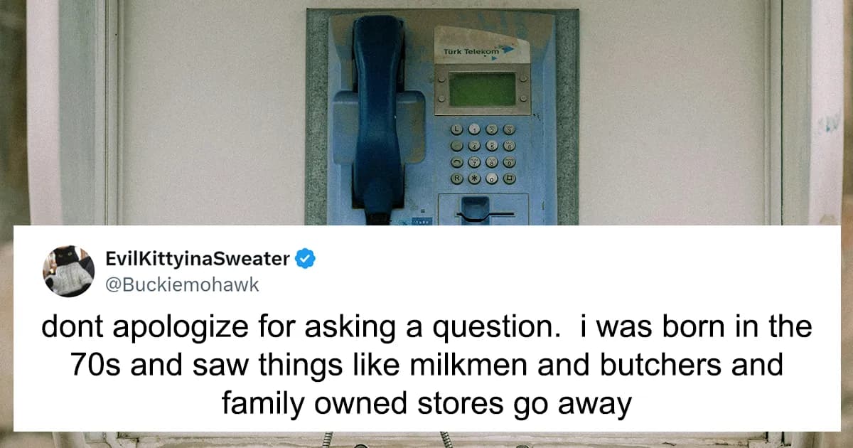 Epic Responses To A Young Woman Asking If Pay Phones Were Actually A Real Thing