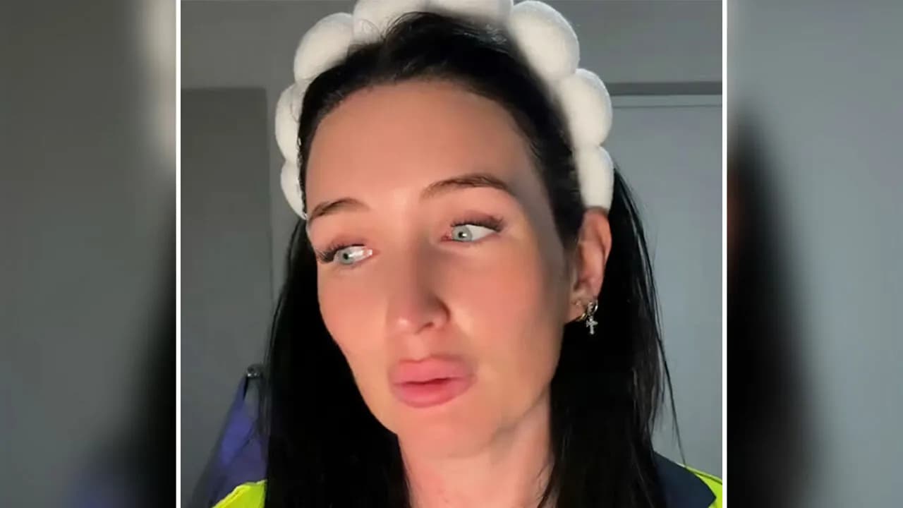 Devastated Mom Reveals Humiliating Moment After Trying To Make New Friends: “Drove Home In Tears”