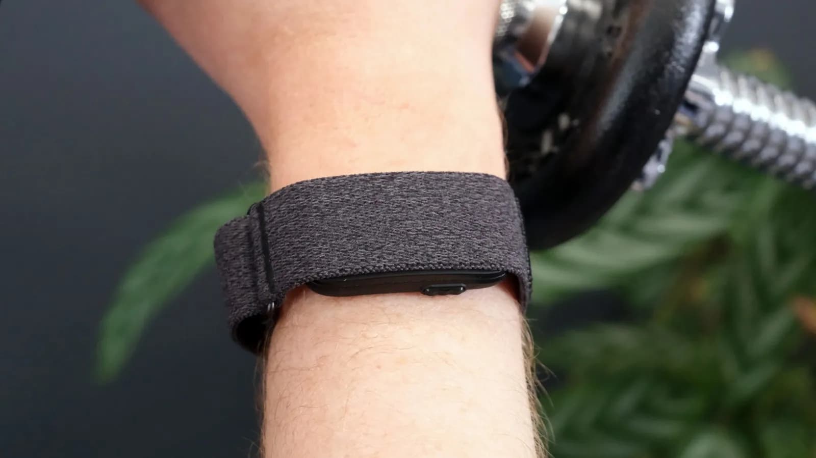 Garmin Cirqa review: A fine but utterly inessential smart band - Engadget