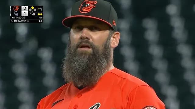 Colton Cowser robs a HR in the bottom of the 9th to beat the Rockies