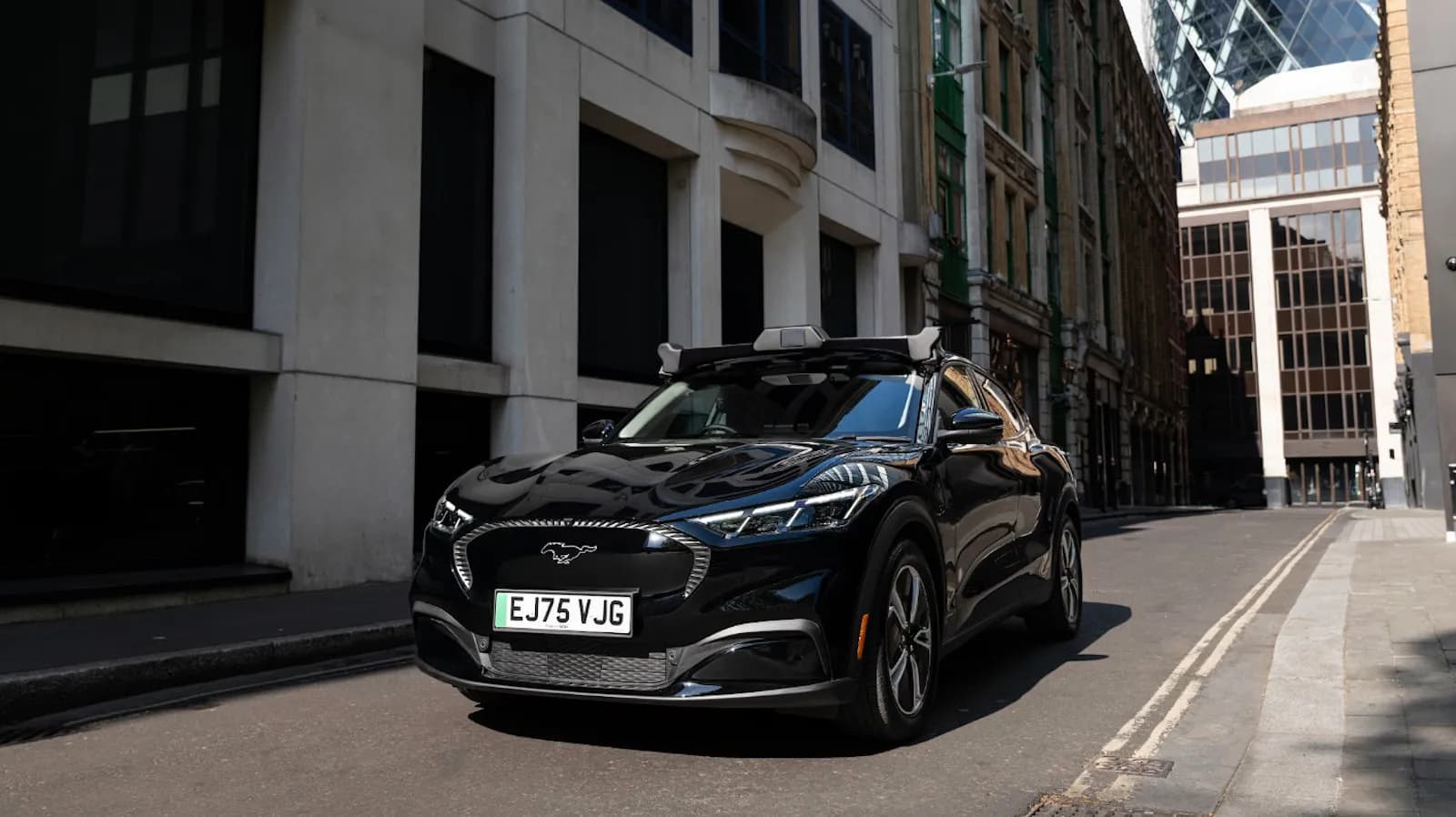 Uber launches first robotaxis in London (with human supervisors) - Engadget