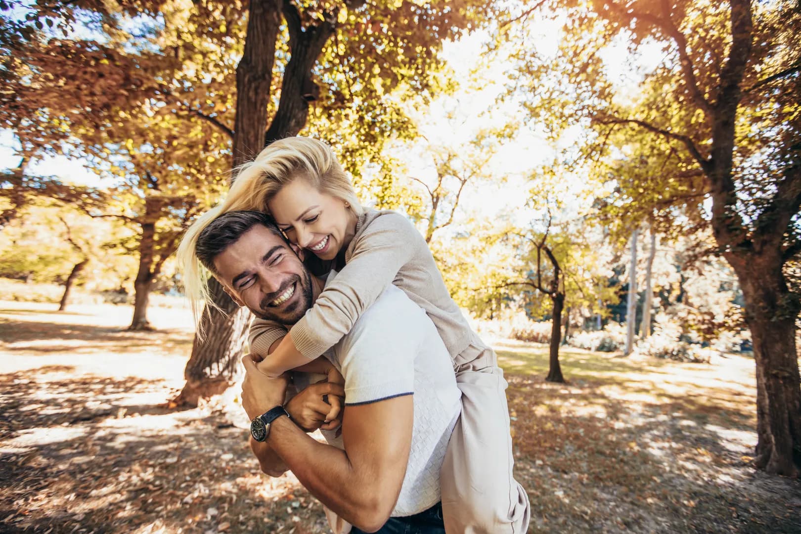 Why fall is actually the best season to find love