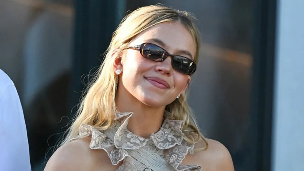 Sydney Sweeney's Latest Photos Have Netizens Zooming In On Mysterious Marks On Her Rib And Stomach