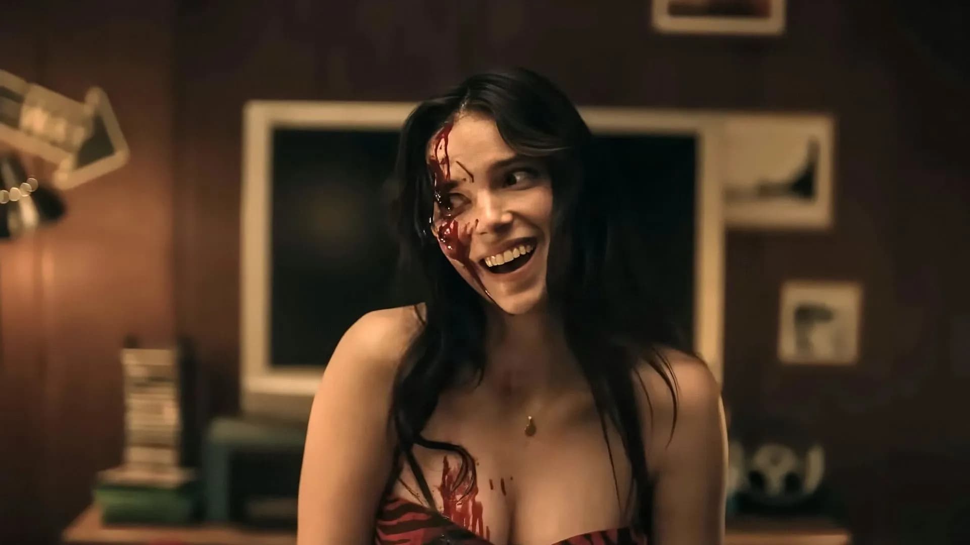 'Obsession' Breakout Inde Navarrette Finds Her Next Big Sci-fi Thriller