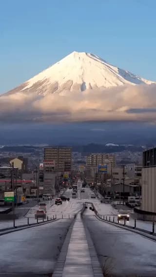 The road to mount Fuji , japan