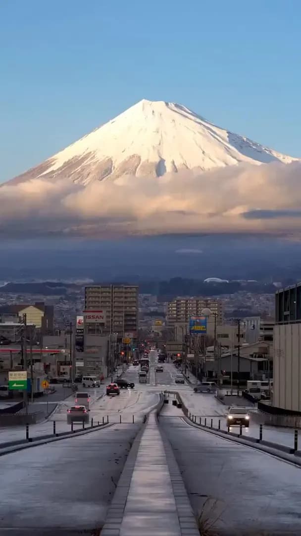 The view of Mount Fuji, Japan, from the streets.