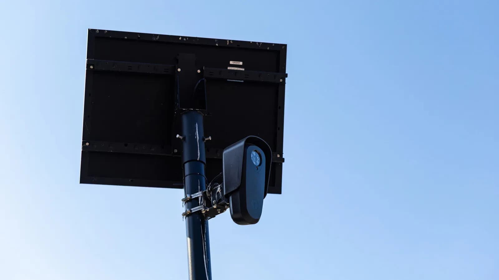 Flock cameras are officially banned on state roads in Florida - Engadget