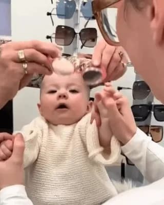 Baby seeing clearly for the first time and her reactions are so precious 💕
