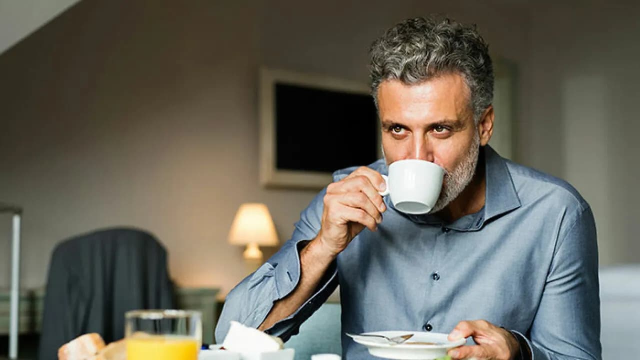 New Study Links A Common Breakfast Habit To A 29% Higher Mortality Risk — Especially After Age 40