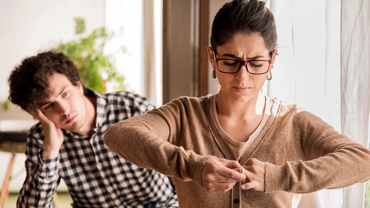 60 Crazy Decisions People Can Make That Might End Up Ruining Their Whole Life