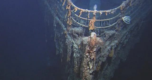 TIL the 1985 discovery of the Titanic happened during a secret US Navy mission to find a sunken nuclear sub from the 60s. Commanding officer Robert Ballard had 12 days left over to hunt for the Titani