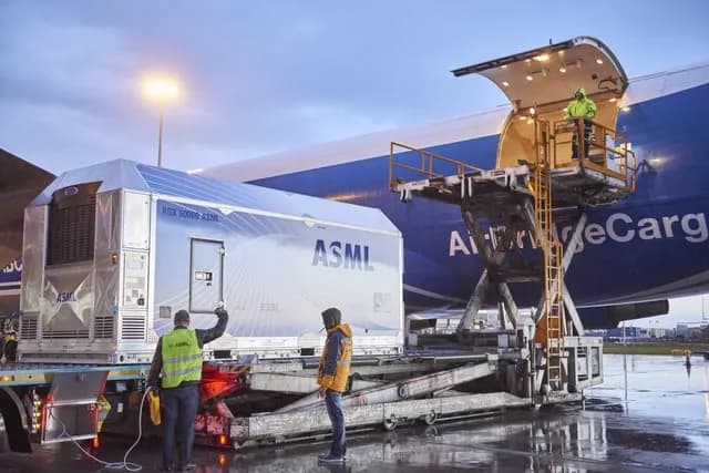 TIL an ASML machine used to make advanced chips costs about $150M, is bus-sized, has 100,000 parts and 2 km of cable, and needs 40 shipping containers, 20 trucks and 3 Boeing 747s to deliver. It creat