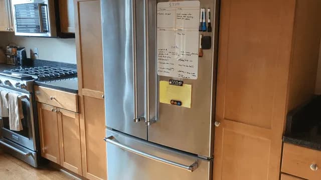 How to fix a noisy freezer the dumb way (Why dislikes are important on tutorial videos)