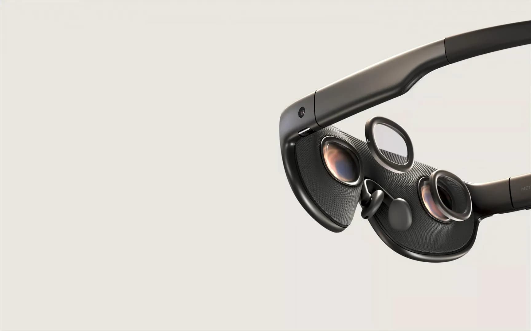 Meta may have leaked the first look at its slim ‘Project Phoenix’ headset