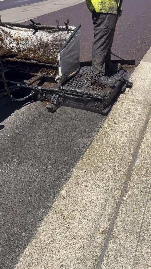 Slurry seal squeegee precision