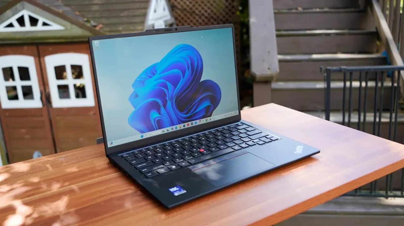 Engadget review recap: Lenovo ThinkPad X1 Carbon, Insta360 Luna Pro and more - Engadget
